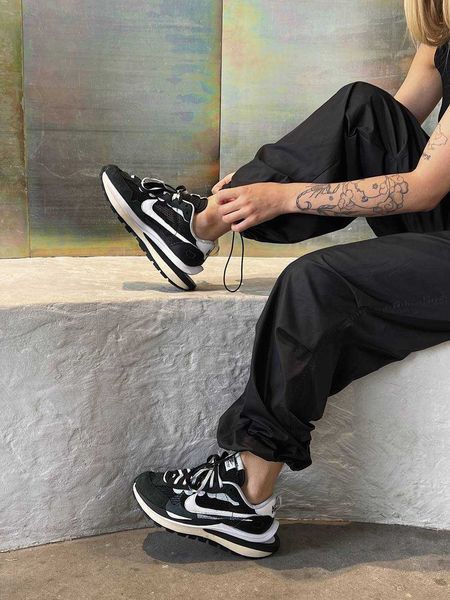 Nike x Sacai VaporWaffle Black 05600-Чорний-36 фото