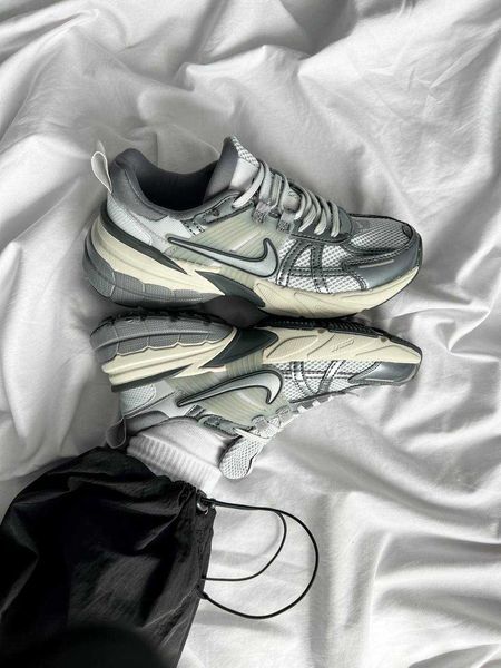 Nike V2K Runtekk 16538-Сріблястий-36 фото
