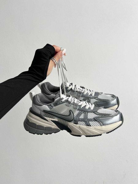 Nike V2K Runtekk 16538-Сріблястий-36 фото