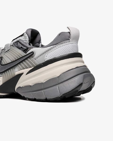 Nike V2K Runtekk 16538-Сріблястий-36 фото